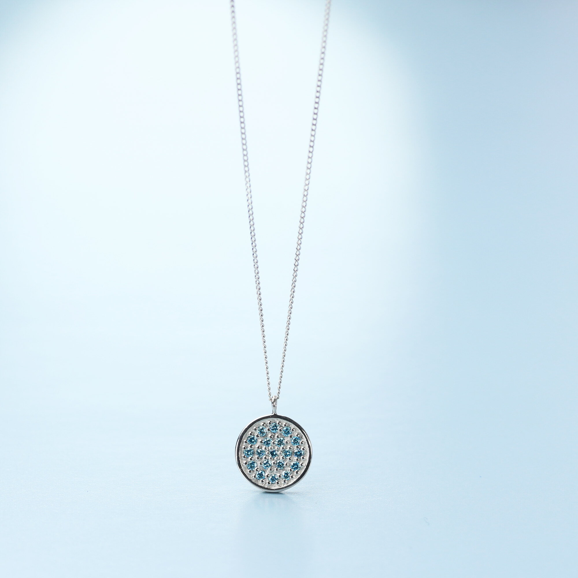 【ふるさと納税】プラチナ900 ラボブルーダイヤ0.095ct パヴェネックレス / PT900-N002BL [AM316] / プラチナ900 ブルーダイヤモンド パヴェネックレス アクセサリー ギフト プレゼント サムネイル3