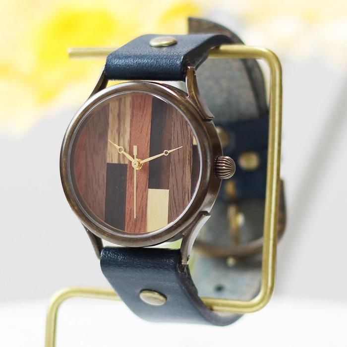 パズルのように5種類のナチュラルウッドを組んだハンドメイドウォッチ　ベルトカラー：茄子紺　Lサイズ　WJ082L茄子紺