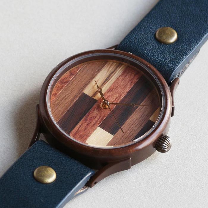 【ふるさと納税】パズルのように5種類のナチュラルウッドを組んだハンドメイドウォッチ　ベルトカラー：茄子紺　Lサイズ　WJ082L茄子紺 サムネイル2