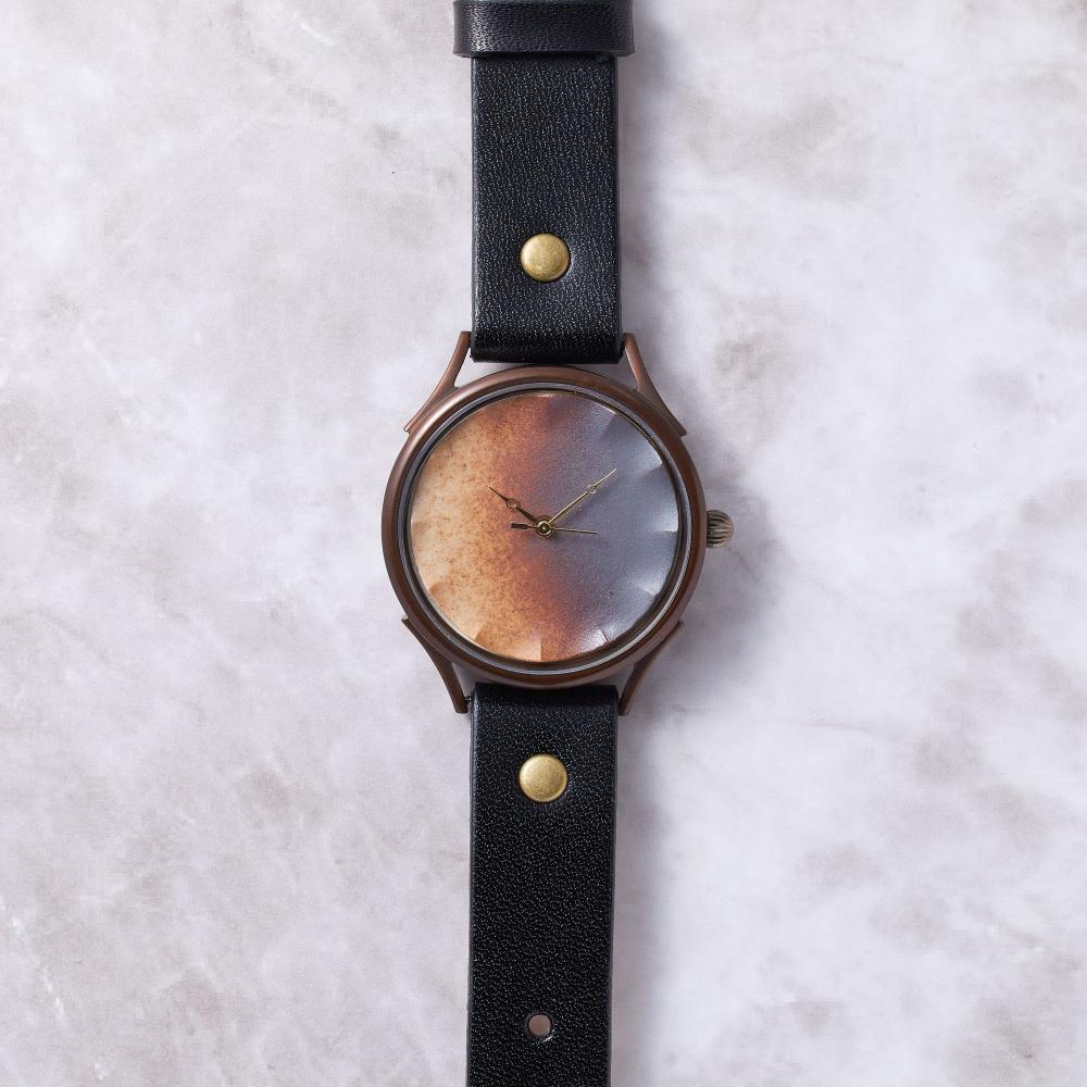 【ふるさと納税】陶器 【信楽焼】で作る腕時計　大切に愛用したい「伝統工芸品」　文字盤：茶　ベルトカラー：黒　WJ010X 茶-黒 サムネイル2