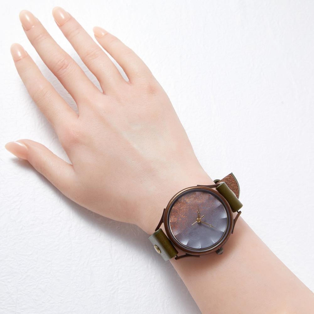 【ふるさと納税】陶器 【信楽焼】で作る腕時計　大切に愛用したい「伝統工芸品」　文字盤：茶　ベルトカラー：オリーブ　WJ010X 茶-オリーブ サムネイル3