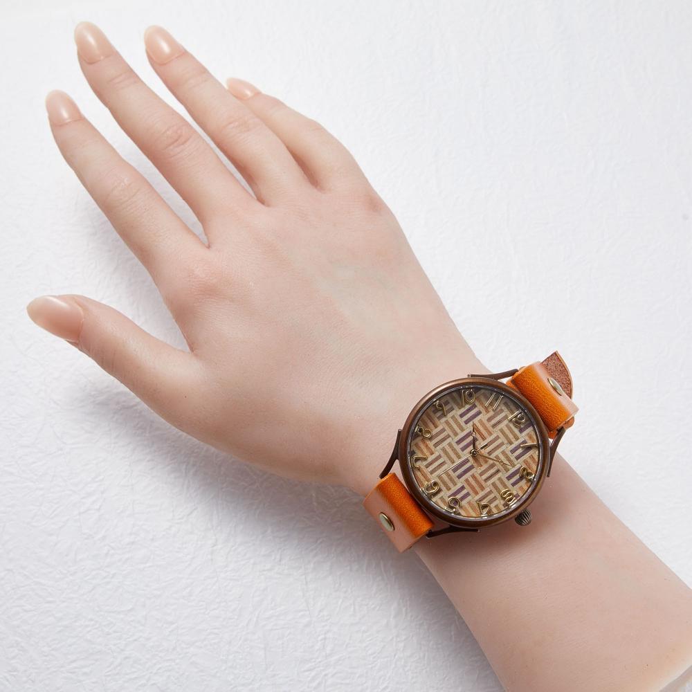 【ふるさと納税】伝統工芸【寄木細工】で作るハンドメイドウォッチ　崩し(斜め)デザイン　Xサイズ　ベルトカラー：蜜柑　WJ011X 05-蜜柑 サムネイル3