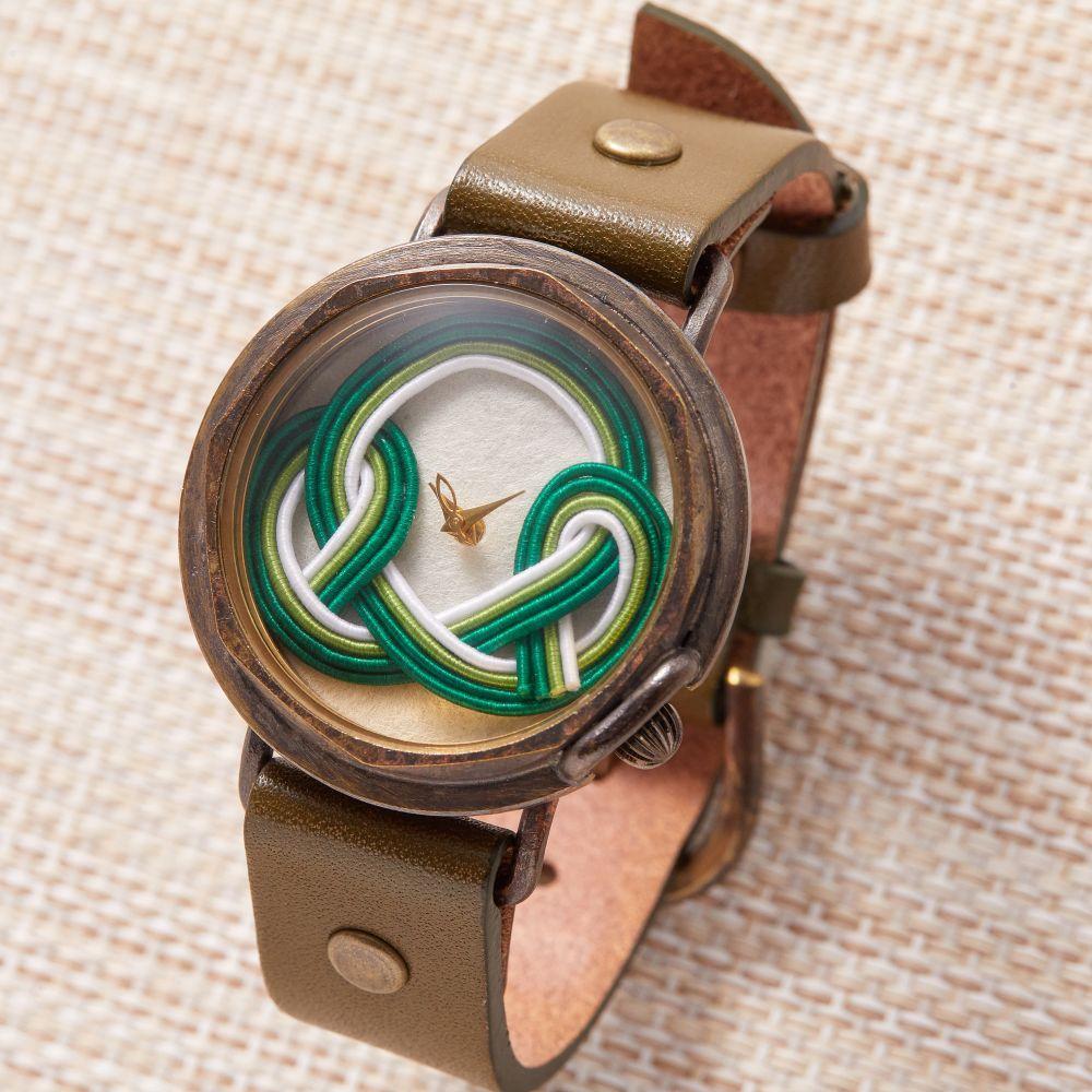 水引で作る【松】が美しいハンドメイドウォッチ　贈り物に心を添える伝統工芸品　ベルトカラー：オリーブ　WJ007 松-オリーブ