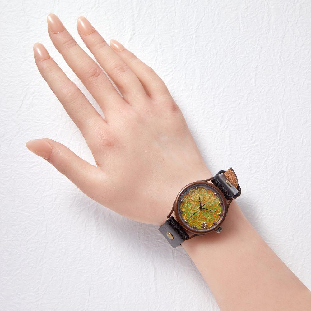 【ふるさと納税】「西陣切り紙」で作る 繊細な紋様の【金木犀きんもくせい】が美しいハンドメイウォッチ　ベルトカラー：黒　WJ009L 金木犀-黒 サムネイル3