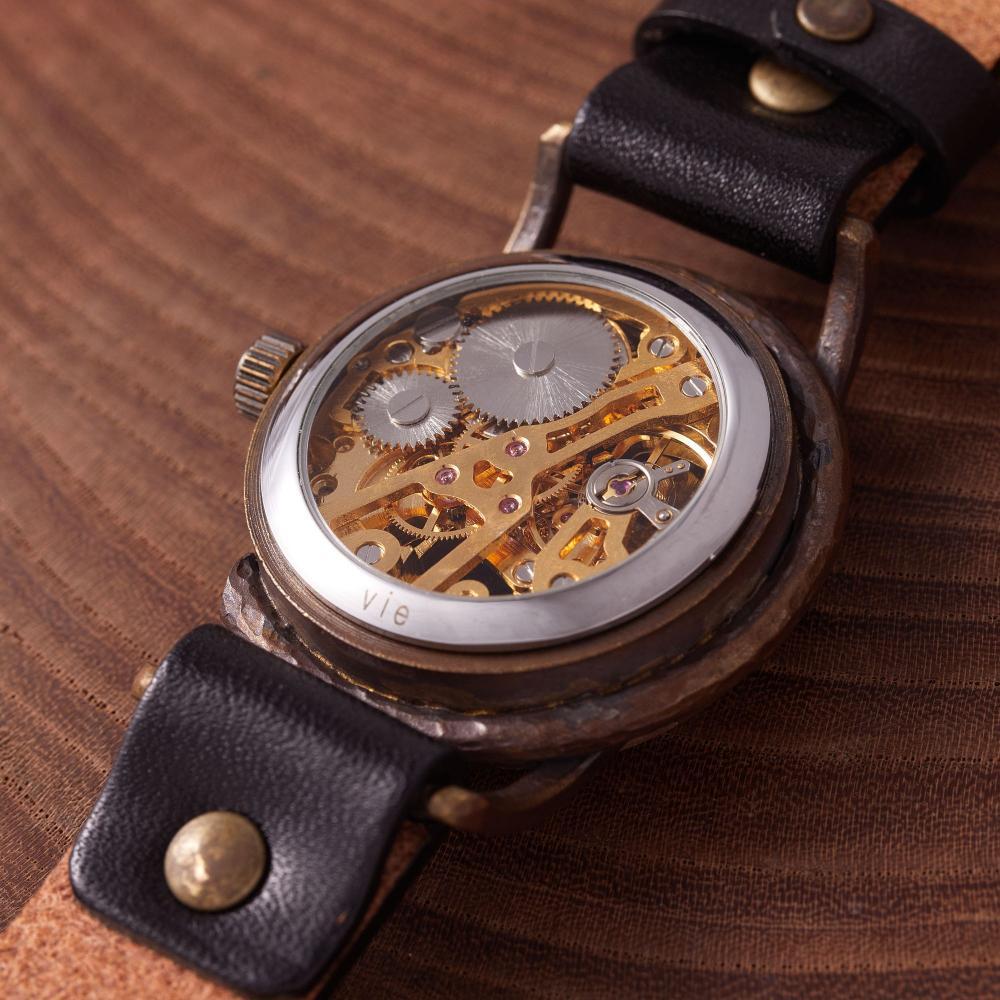 【ふるさと納税】【機械-手巻き式】 アンティークゴールドの立体感のある文字盤がクールなハンドメイドウォッチ ベルトカラー：黒 WB011 黒 サムネイル3