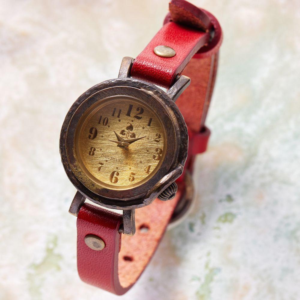 アンティークな【真鍮ヘアライン】が上品で個性的なハンドメイドウォッチ　Sサイズ　ベルトカラー：赤　WB013S 赤