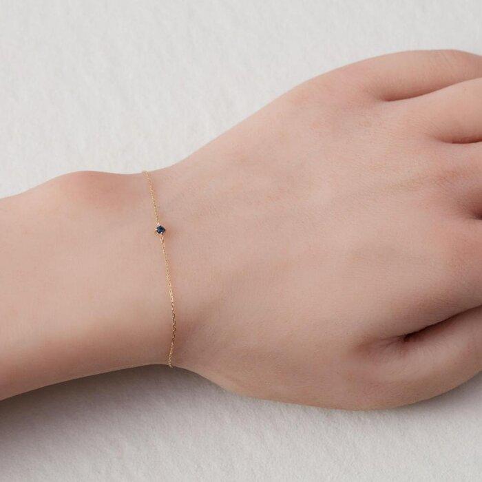 【ふるさと納税】K10イエローゴールド 天然石ブレスレット【9月誕生石サファイア】華奢見え 4本たてづめ 長さ17cm　K10-07-09 / 金 ゴールド ジュエリー アクセサリー ギフト プレゼント レディース シンプル 定番 サムネイル3
