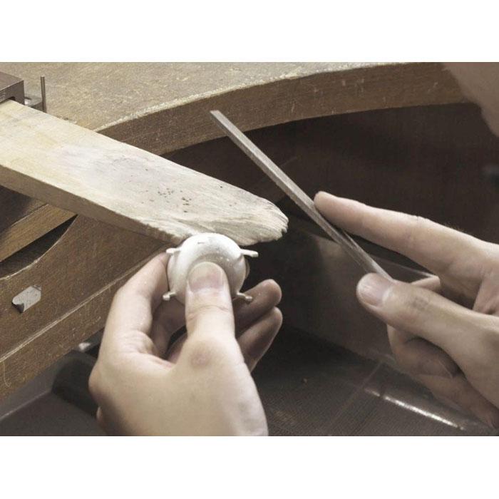 【ふるさと納税】一期一会 【銀】をひとつひとつ手作業で削り出して作る【機械-手巻き式】ハンドメイドウォッチ　WS001-黒 サムネイル2