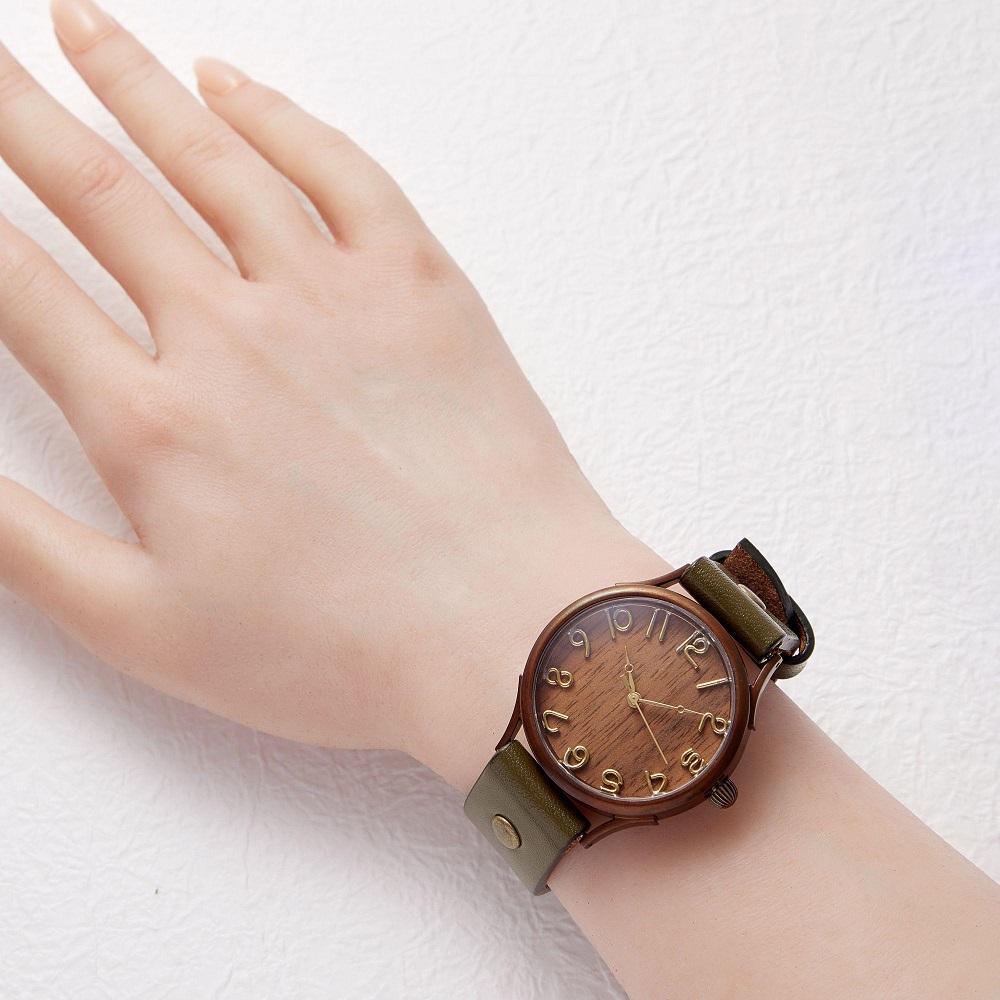 【ふるさと納税】ナチュラルウッド【ウォールナット】の文字盤が印象的なハンドメイドウォッチ Lサイズ W4 ベルトカラー：オリーブ　WB045L W4-オリーブ サムネイル3