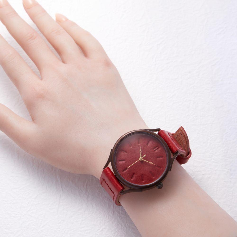 【ふるさと納税】滋賀県の特産【近江牛革】で作るハンドメイドウォッチ　サステナブルな日常を始めてみる　文字盤カラー：赤　WJ013X 赤-赤 サムネイル3