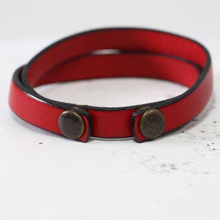 牛革で作る オシャレに決まる クールなレザーブレスレット ハンドメイド イタリアンレース　レザーカラー：赤　WL002-赤