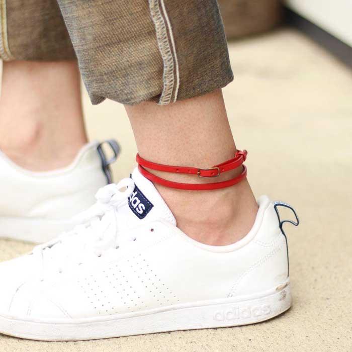 【ふるさと納税】【栃木レザー 3重巻きブレスレット アンクレット】自由にアレンジを楽しめるデザイン レザーカラー：紅　WL009 紅 サムネイル2