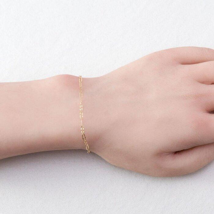 【ふるさと納税】【K10イエローゴールド チェーンブレスレット】存在感あふれるペダルLチェーン 上品で印象的な美しさ 長さ17cm　SB1007-K10 / 金 ゴールド ジュエリー アクセサリー ギフト プレゼント レディース シンプル 定番 サムネイル3