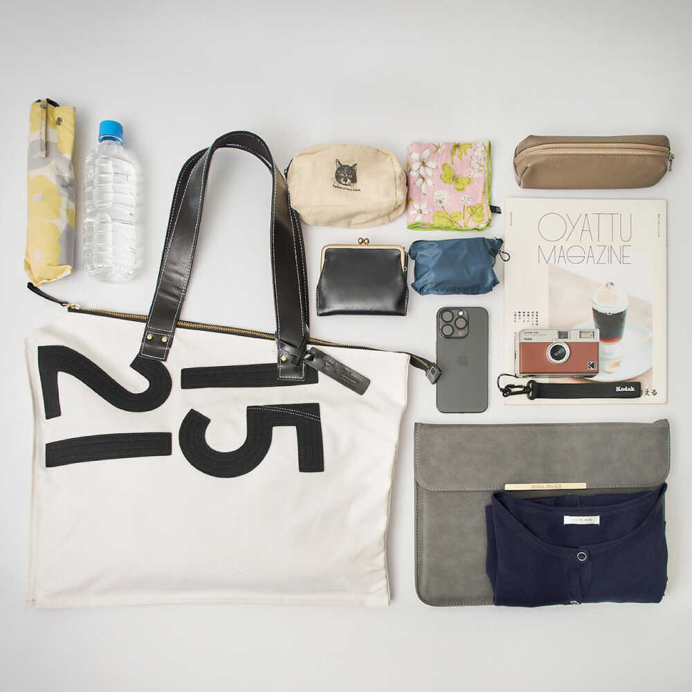 【ふるさと納税】【JRA/日本中央競馬会】調教用ゼッケンを使用したバッグ【steed ハロン】 / 競馬 馬 競走馬 グッズ トートバッグ トレセン 雑貨 / 栗東市 / サンキューファインホース夢プロジェクト[BIAD017] サムネイル3