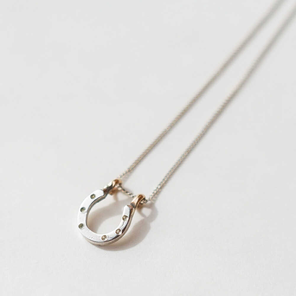 【ふるさと納税】馬蹄ネックレス　シルバー925 (40cm) / 競馬 馬 グッズ 馬蹄 ハンドメイド ネックレス アクセサリー シルバー / 栗東市 / norim[BIBP001] サムネイル3