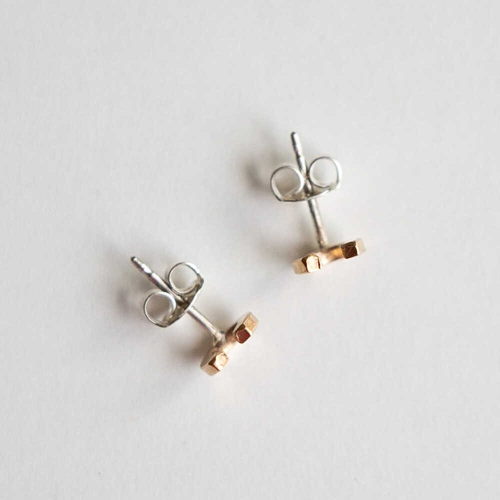 【ふるさと納税】馬蹄ピアス 14kgf ×シルバー925 / 競馬 馬 グッズ 馬蹄 ハンドメイド ピアス アクセサリー シルバー / 栗東市 / norim[BIBP011] サムネイル3