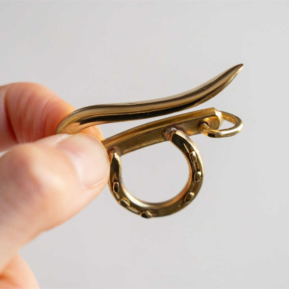 【ふるさと納税】馬蹄ベルトアクセサリー / 競馬 馬 グッズ 馬蹄 ハンドメイド ベルト アクセサリー ゴールド / 栗東市 / norim[BIBP015] サムネイル3