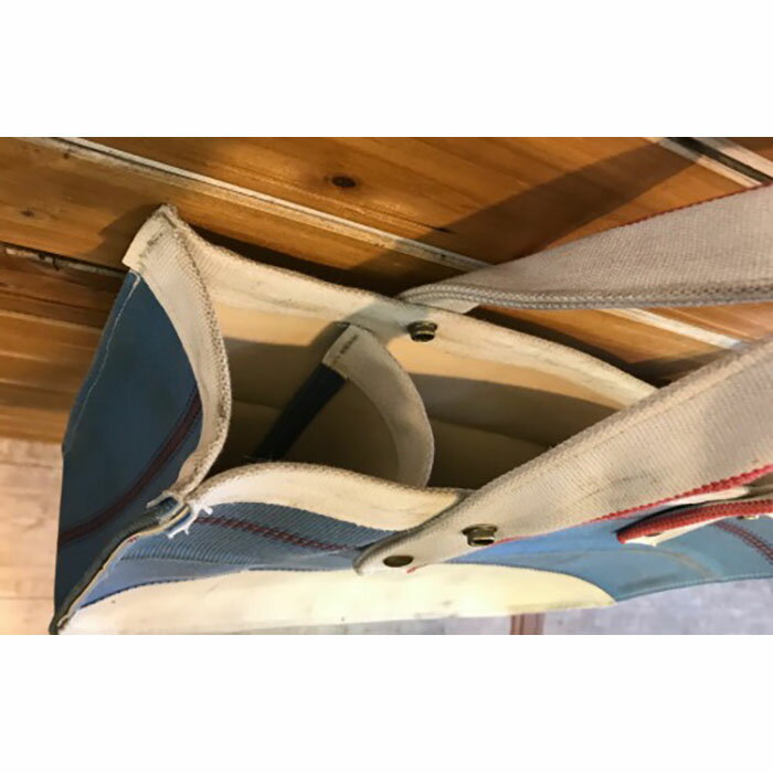 【ふるさと納税】消防ホースアップサイクル・トートバッグ［青系］ | 甲賀市 アップサイクル雑貨 トートバッグ 耐水性 軽量 丈夫 リサイクル素材 人気 おすすめ バッグ ファッション 雑貨 ギフト プレゼント お取り寄せ 通販 送料無料 ふるさと納税 サムネイル2