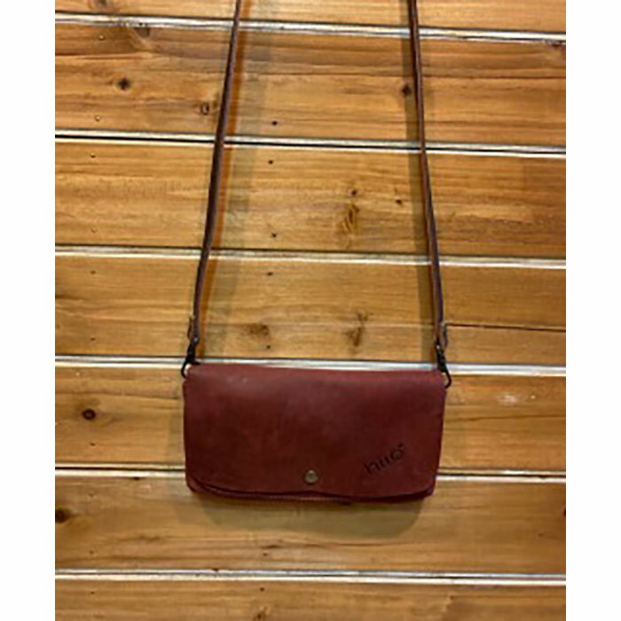 【本革】スマホも入るお財布ポシェット（大）［ワイン］ | 甲賀市 本革 レザー 財布 ポシェット スマホ収納 コンパクト 高級感 上品 手作り 人気 おすすめ 鞄 カバン ファッション 小物 ギフト プレゼント お取り寄せ 通販 送料無料 ふるさと納税