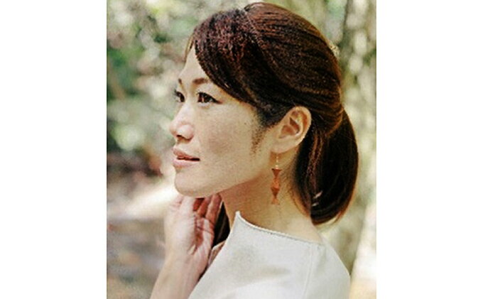 【ふるさと納税】幾木　木彫アクセサリー　居醒の清水 ピアス ファッション サムネイル3