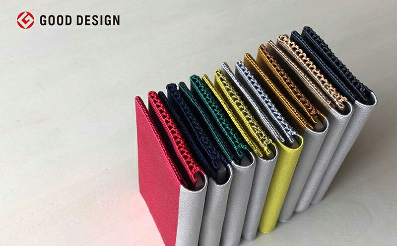 【ふるさと納税】【グッドデザイン賞2017受賞】手織り絹綴織で仕立てた　名刺入れ サムネイル3