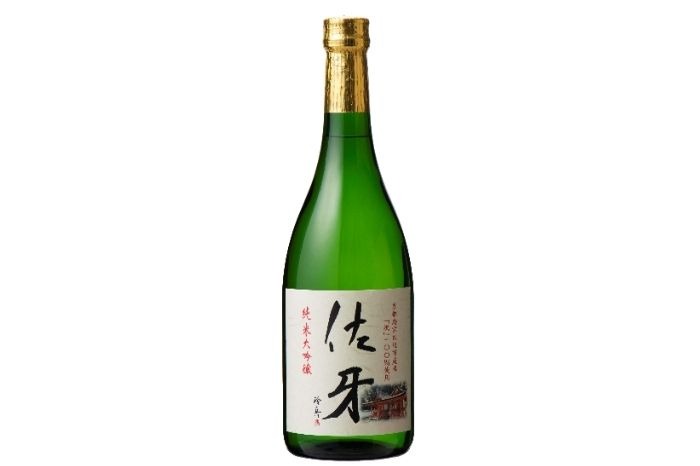 【日本酒】京都 ＜英勲 佐牙 ＞ 純米大吟醸 720 ml ギフト お酒 贈答 日本酒 酒 お酒 辛口 おいしい酒 純米大吟醸 冷や 冷酒 おすすめお酒 京都府 京田辺市 ふるさと納税 ふるさと納税酒 アルコール飲料