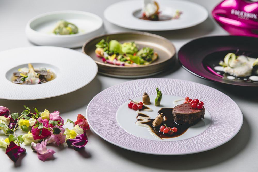 【ふるさと納税】【フォションホテル京都】ホテル宿泊ギフト券3万円分×2枚セット(ホテルの宿泊、レストラン等で使用可)［ フランス・パリ発 美食ブランドが手がける ホテル 宿泊 ギフト券 割引券 割引 チケット 宿泊券 人気 おすすめ ホテル 宿泊 旅行 観光 グルメ ］ - 画像3