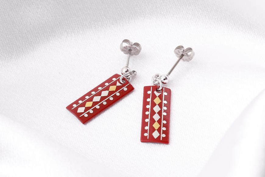 【ふるさと納税】【中嶋象嵌】長四角　イヤリング〈ダイヤ〉 | イヤリング ホワイトデー 贈り物 ギフト ファッション 女性 象嵌 伝統 工芸 中嶋象嵌 サムネイル3