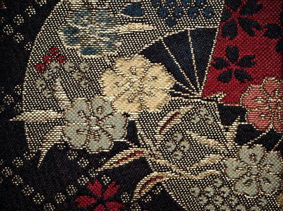 【ふるさと納税】【西陣活性化を応援！】西陣織スマートフォンケース（みやび扇）12/12 Pro/11/11 Pro/8/SE2/SE3/13/13 Pro/13 ProMax/13 mini/14/14 Pro/14 ProMax | 京都市 京都 西陣織 スマホケース iPhone スマホカバー ギフト プレゼント 贈答 贈り物 ご自宅用 ご家庭用 サムネイル2