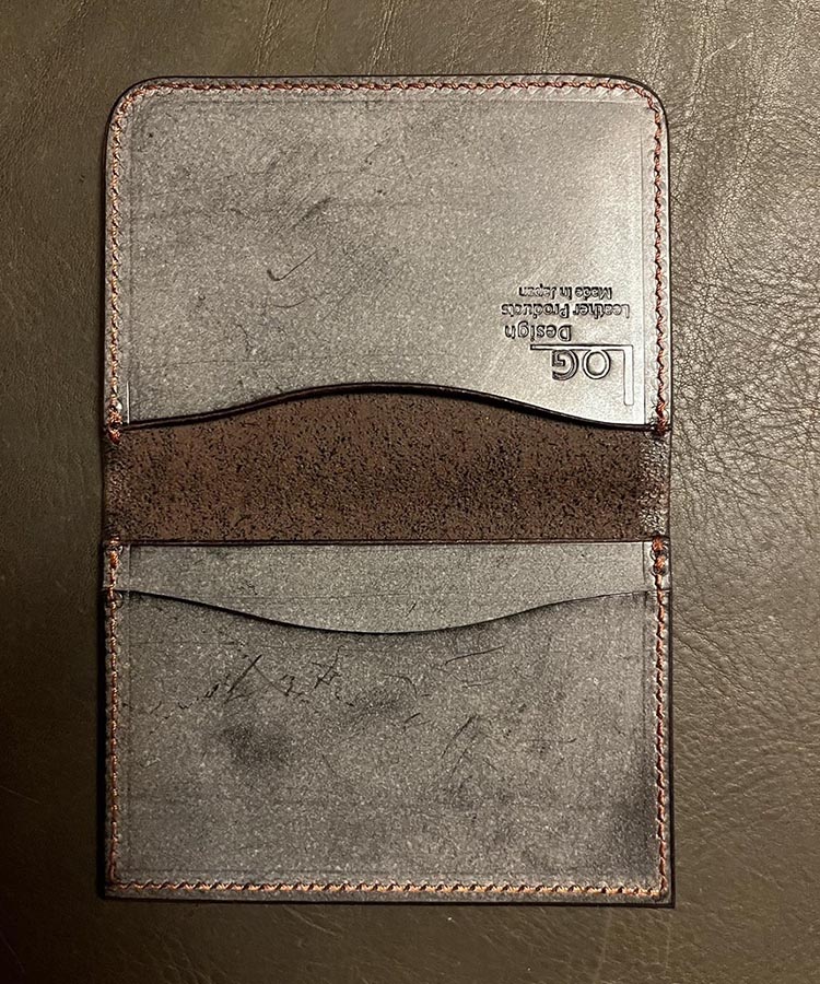 【ふるさと納税】高級ブライドルレザー 2つ折りパスケース カラー3色【ダークブラウン ブラック バーガンディー】｜革 革製品 カード入れ 定期入れ メンズ レディース 社員証 ギフト プレゼント 2つ折り【KyotaniLeatherWorks】 サムネイル2