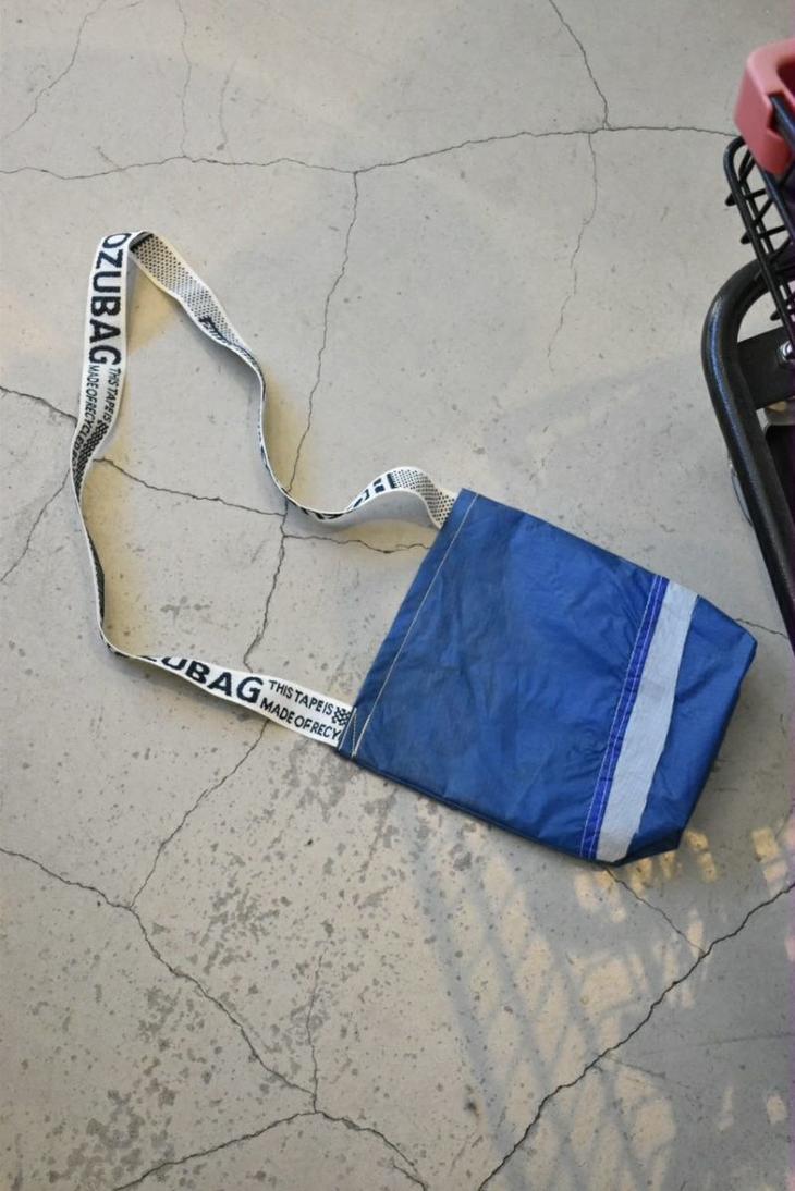 【ふるさと納税】＜HOZUBAG＞サコッシュ パラグライダーのリサイクル バッグ◆《エコ カバン ショルダー 斜めがけ 大きめ メンズ レディース》 - 画像2