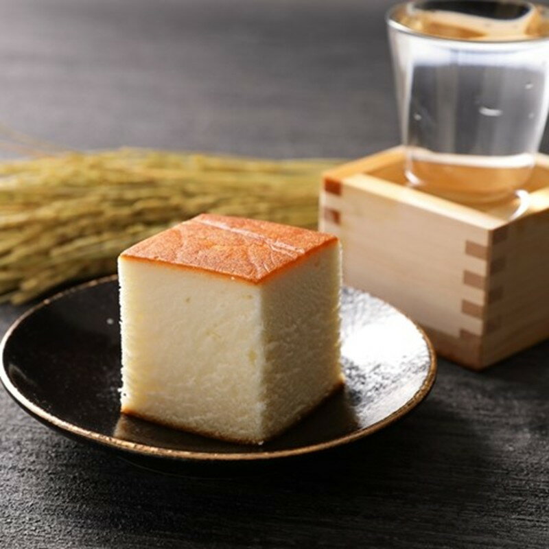 【ふるさと納税】【父の日ギフト】高評価★5.0 高レビュー★ しっとりふわふわ カステラ風ケーキ／地酒ケーキ 1個（400g） 地酒 ケーキ お菓子 おかし おやつ アルコール入りお菓子 酒好き お酒好き お返し プレゼント スイーツ 日本酒 京都 丹後 御菓子司あん - 画像2