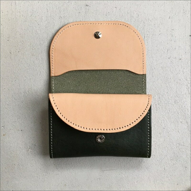 【ふるさと納税】カードケース（グリーン）　レザー れざー 本革 コインケース カードケース 名刺ケース 財布 サイフ 革小物 革製品 おしゃれ オシャレ お洒落 シンプル ギフト プレゼント お祝い 送料無料 サムネイル3