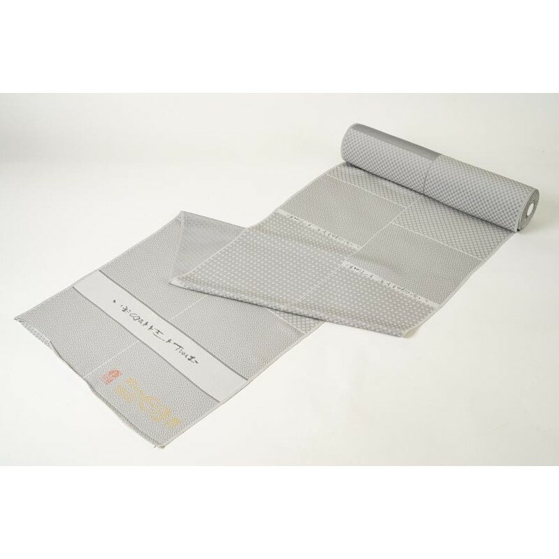 「いまこのひとときをたのしむ」きもの 和服 着物 反物 地紋入り