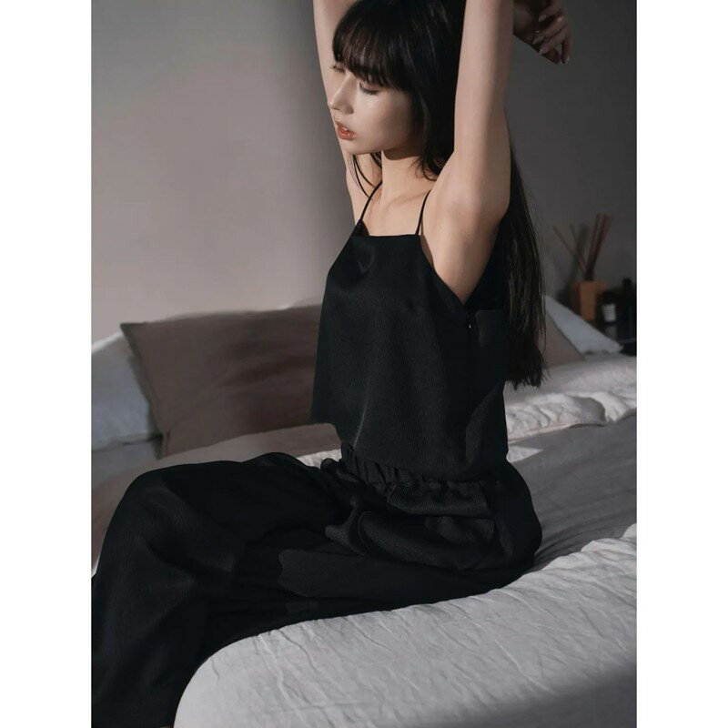 【ふるさと納税】シルクサテンキャミトップス 黒 白 サムネイル3