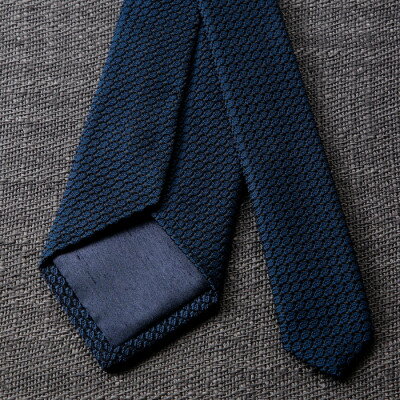 【ふるさと納税】【手織りネクタイ】ダークネイビー ガルザタイ kuskafabric 丹後の絹織物【高島屋選定品】【1615550】 サムネイル2