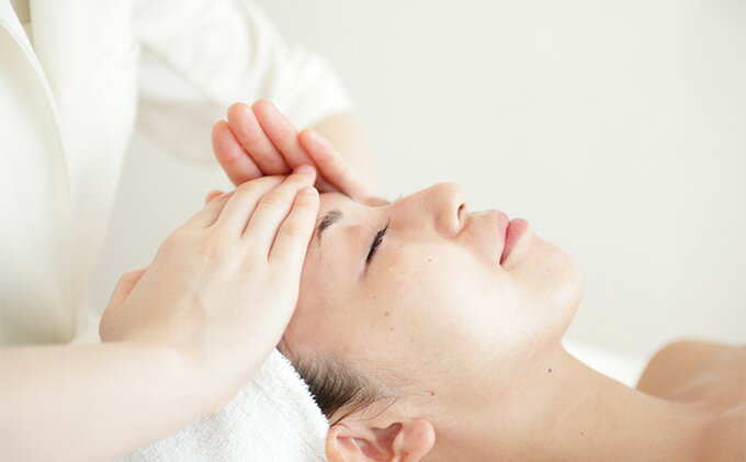 【ふるさと納税】イーズ・インターナショナル　全身強力リンパマッサージ&フェイシャルコース(1回) サムネイル3