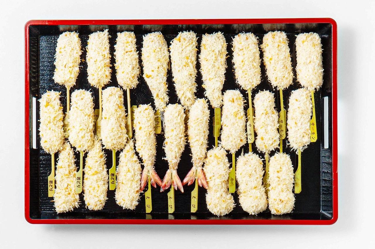 【ふるさと納税】富惣 串揚げ 8種 24本 セット 塩&ソース付き | 串カツ パーティ 冷凍 取り寄せ 食べ比べ 牛肉 アスパラ 豚肉 鶏肉 海老 サーモン 鰯 ホタテ 人気 おすすめ 大阪府 堺市 サムネイル2