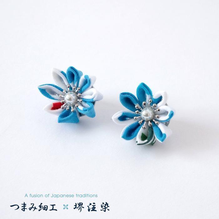 【ふるさと納税】花舞うイヤリング「つまみ細工×堺注染」（青） サムネイル2