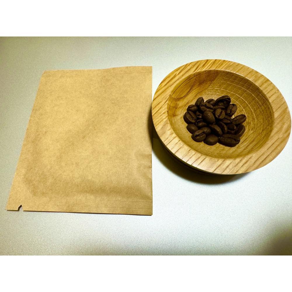 【ふるさと納税】＜ハートビートビーンズ＞クロノセンズ入りゴルゴ13レター（食べるコーヒー豆レター) 40封筒 サムネイル2