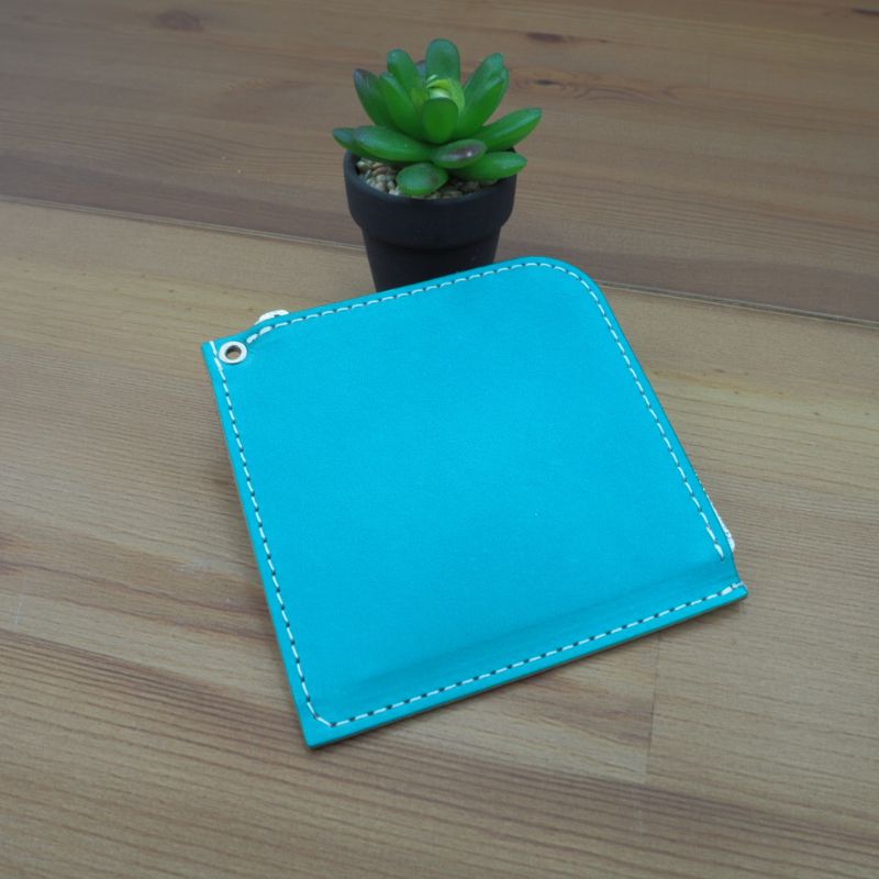 財布 プチウォレット【ターコイズブルー】 革 ( 縦約11cm × 横約11cm × 厚さ約1.0cm )