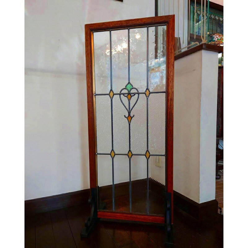 【ふるさと納税】 テレビドラマ美術協力店制作 「華麗なる一族」使用デザイン「ステンドグラス衝立」