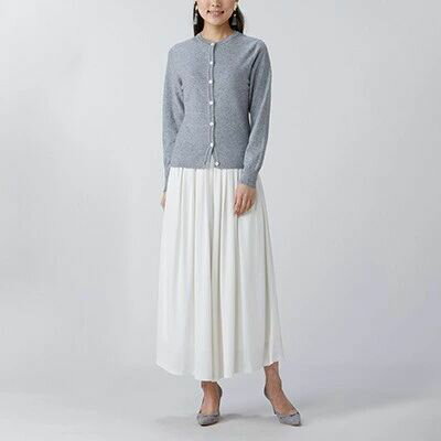 【ふるさと納税】日本製 カシミヤ100% レディース クルーカーディガン ライトグレー 2Lサイズ｜敬老の日 お歳暮 御歳暮 贈答品 ギフト 誕生日プレゼント 贈り物 父の日 母の日 [2568] サムネイル2