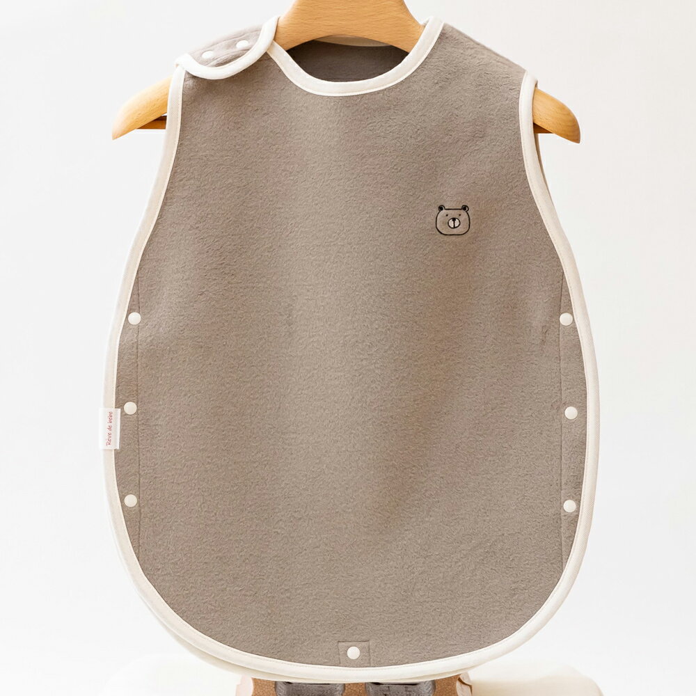 【ふるさと納税】名入れ可 綿毛布スリーパー (丸型) ブラウン×くま 毛布の町泉大津市産｜天然素材 綿100% 速乾 オールシーズン 着る毛布 ベビー服 ベビー用品 ベビーグッズ ベビー 子供服 赤ちゃん 子供用 プレゼント ギフト お祝い sleeper-maru [3342] サムネイル3