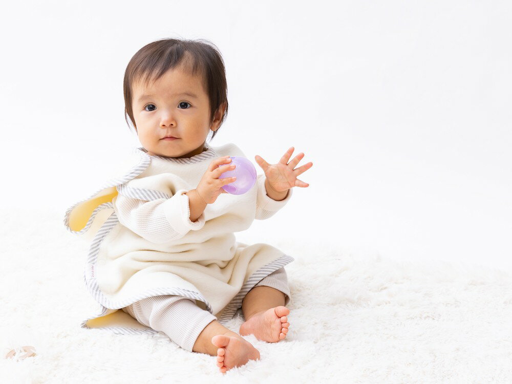 【ふるさと納税】名入れ可 綿毛布スリーパー (丸型) アイボリー×ストライプ 毛布の町泉大津市産｜天然素材 綿100% 速乾 オールシーズン 着る毛布 ベビー服 ベビー用品 ベビーグッズ ベビー 子供服 赤ちゃん 子供用 プレゼント ギフト お祝い sleeper-maru [3343] サムネイル3