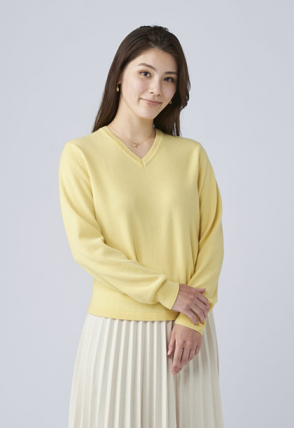 日本製 カシミヤ100% レディース Vネック イエロー Lサイズ｜敬老の日 お歳暮 御歳暮 贈答品 ギフト 誕生日プレゼント 贈り物 父の日 母の日 お年賀 寒中見舞い クリスマス お見舞 [2563]