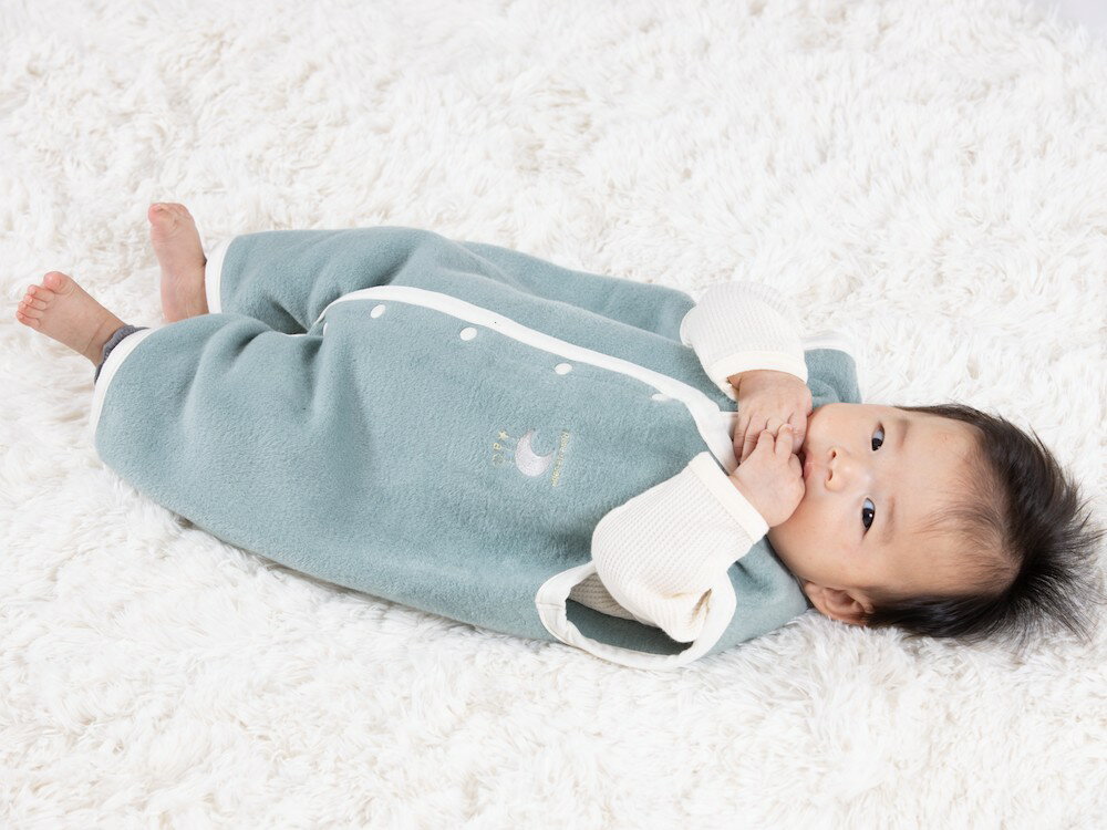 【ふるさと納税】綿毛布スリーパー 2way仕様で暖か (Sサイズ)｜ ベビー キッズ ベストにもロンパースに 永くご使用 快眠 吸水性 保湿性 通気性 子供のことを考えた 縫製 心地良い sleeper-s [2449] - 画像2