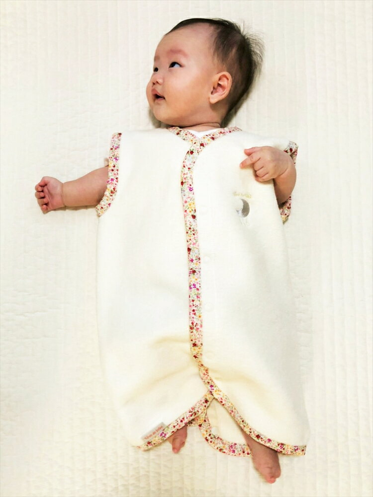 【ふるさと納税】綿毛布スリーパー (Sサイズ) 2way仕様で暖か アイボリー×花柄 毛布の町 (泉大津産)｜ 贈答品 ギフト 誕生日プレゼント 贈り物 クリスマス ベビー キッズ sleeper-s [2436] サムネイル3