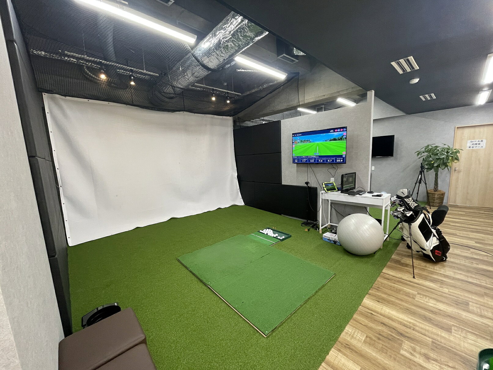 H181　Golf&Body総合研究所　ゴルフレッスン4回券