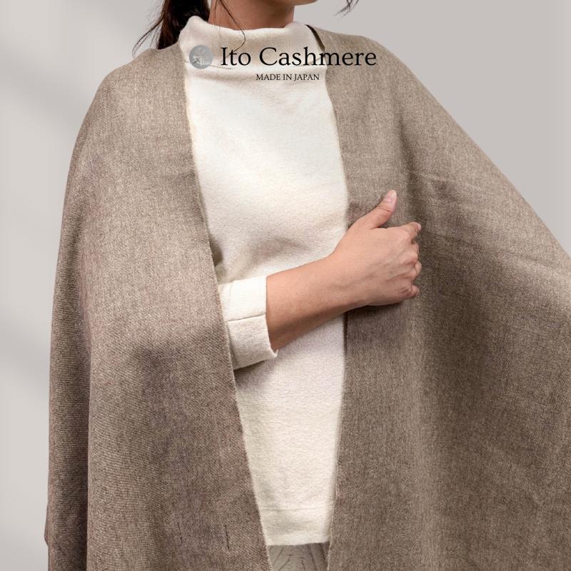 100％ピュアカシミヤ・大判ストール フリンジ付き オーガニックベージュ